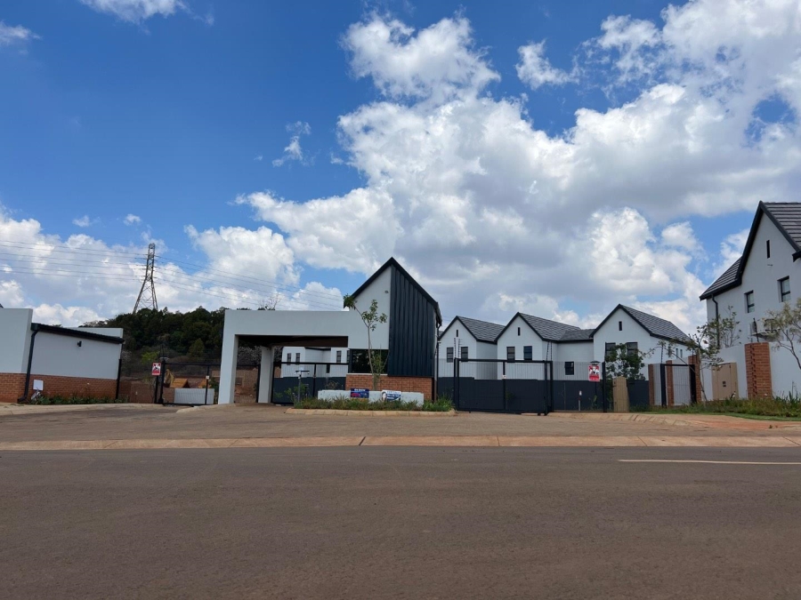 To Let 3 Bedroom Property for Rent in Olympus Gauteng