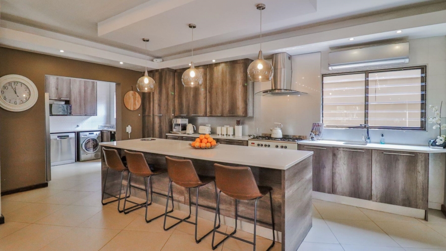 4 Bedroom Property for Sale in Fairland Gauteng