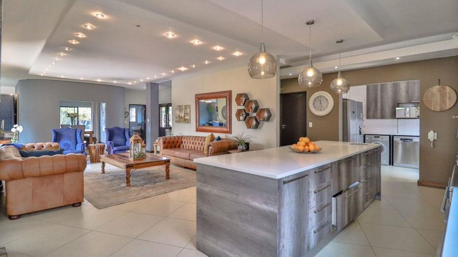 4 Bedroom Property for Sale in Fairland Gauteng