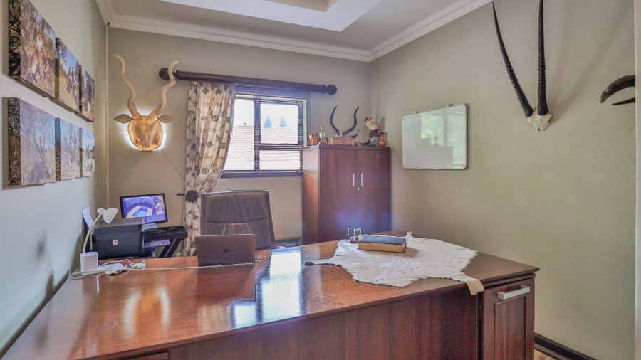 4 Bedroom Property for Sale in Fairland Gauteng