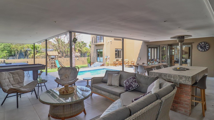 4 Bedroom Property for Sale in Fairland Gauteng