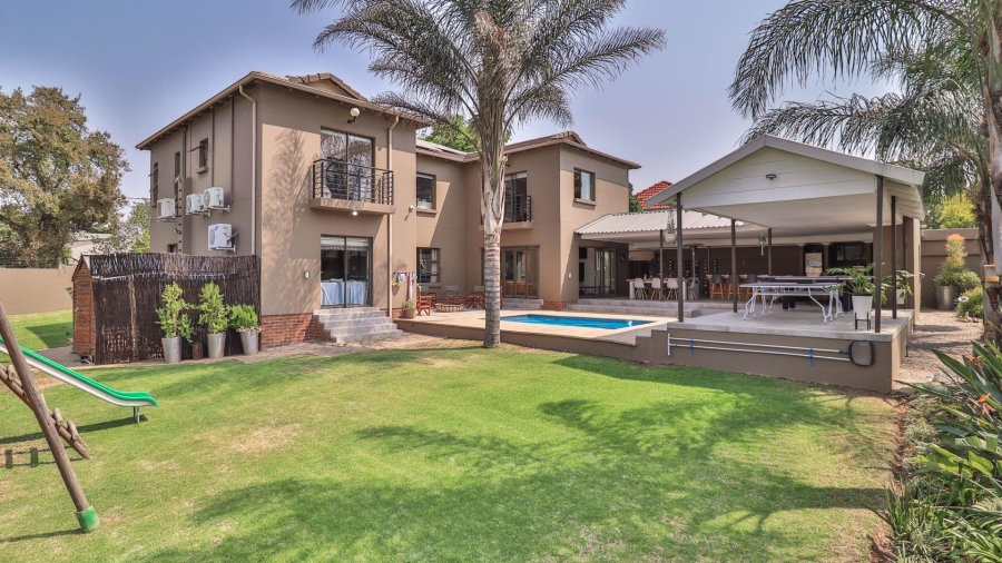 4 Bedroom Property for Sale in Fairland Gauteng