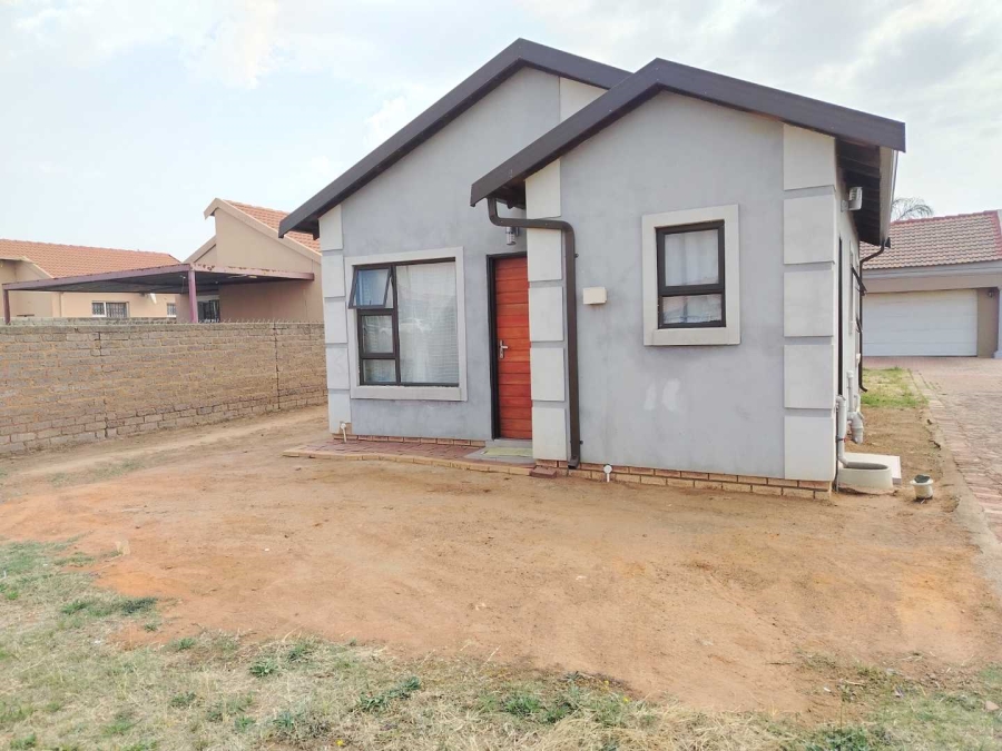 2 Bedroom Property for Sale in Sharon Park Gauteng