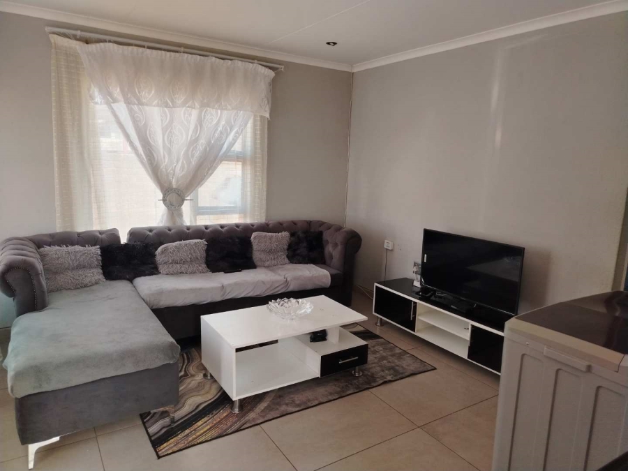 2 Bedroom Property for Sale in Sharon Park Gauteng