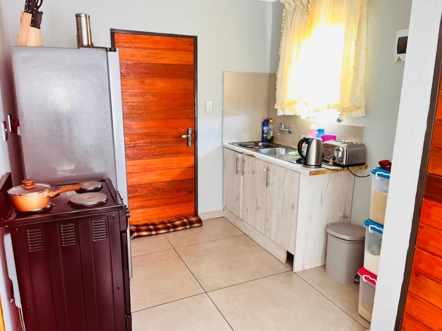 2 Bedroom Property for Sale in Sharon Park Gauteng