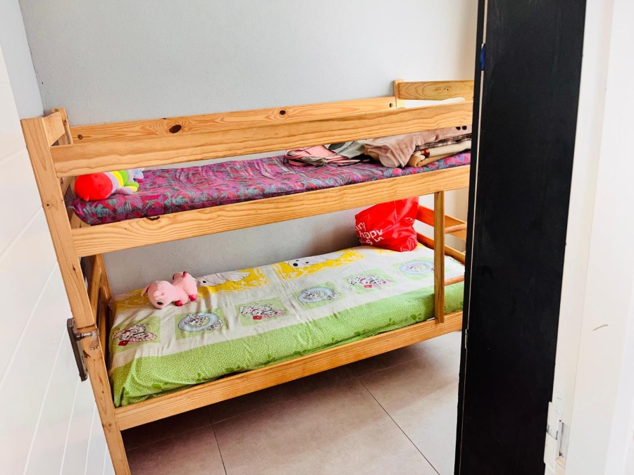 2 Bedroom Property for Sale in Sharon Park Gauteng