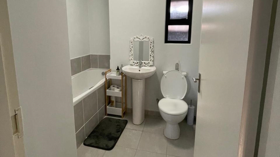 2 Bedroom Property for Sale in Kosmosdal Gauteng