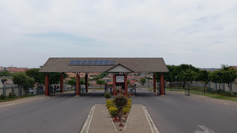 2 Bedroom Property for Sale in Kosmosdal Gauteng