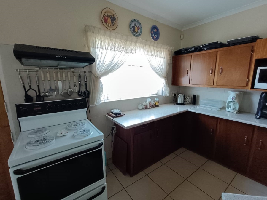 3 Bedroom Property for Sale in Rooihuiskraal Gauteng