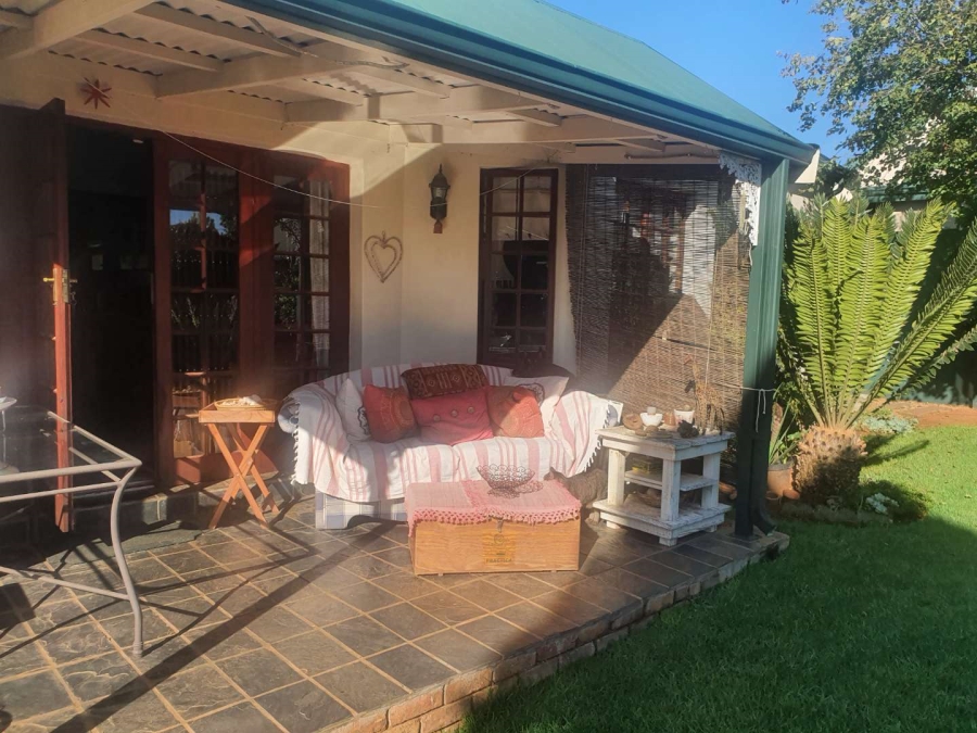 To Let 3 Bedroom Property for Rent in Weltevreden Park Ext 1 Gauteng