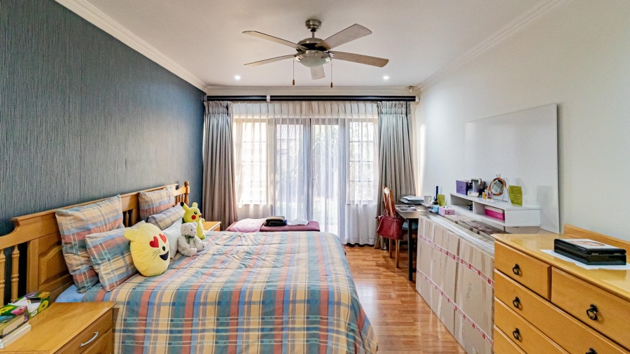 3 Bedroom Property for Sale in Noordwyk Gauteng