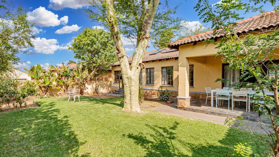3 Bedroom Property for Sale in Noordwyk Gauteng