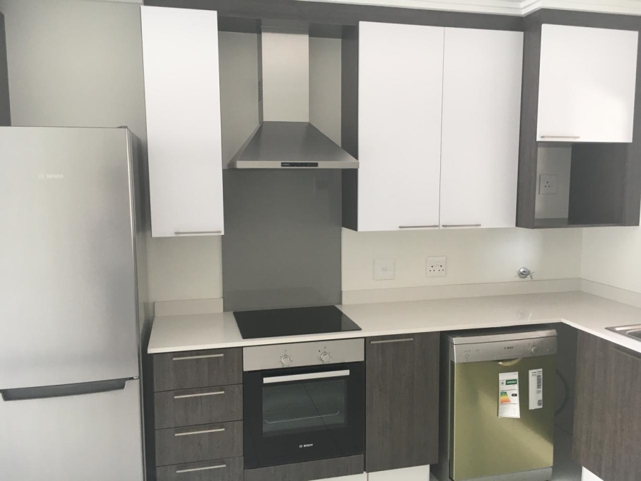 To Let 2 Bedroom Property for Rent in Fourways Gauteng