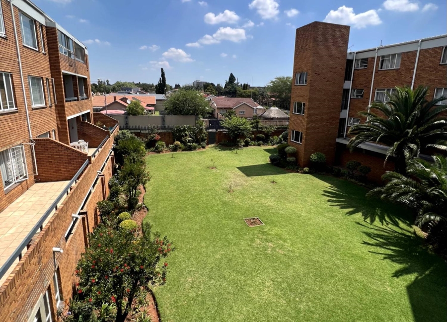 To Let 1 Bedroom Property for Rent in Malvern East Gauteng