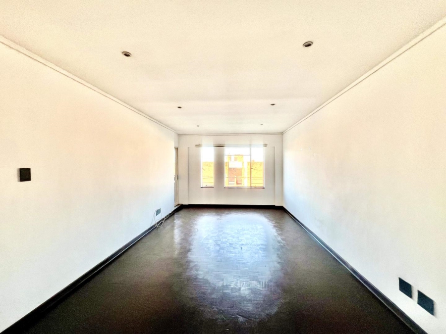 To Let 1 Bedroom Property for Rent in Malvern East Gauteng