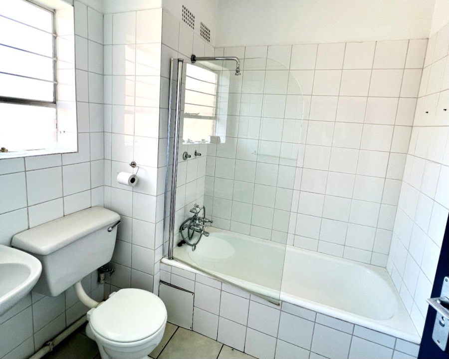 To Let 1 Bedroom Property for Rent in Malvern East Gauteng