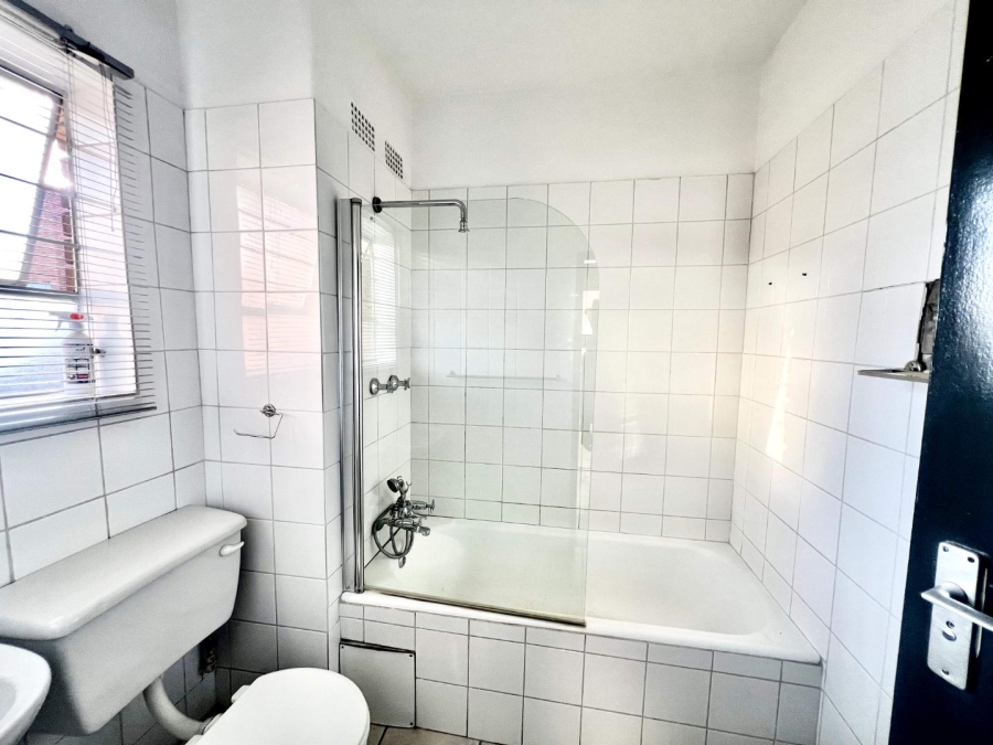 To Let 1 Bedroom Property for Rent in Malvern East Gauteng