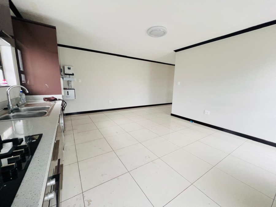 To Let 1 Bedroom Property for Rent in Broadacres Gauteng