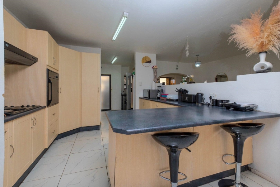 3 Bedroom Property for Sale in Bramley Park Gauteng