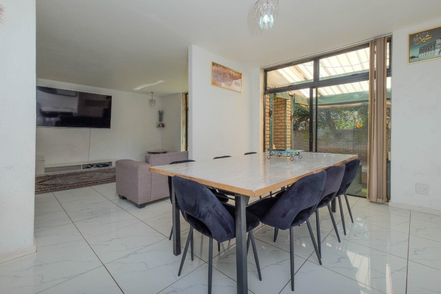 3 Bedroom Property for Sale in Bramley Park Gauteng