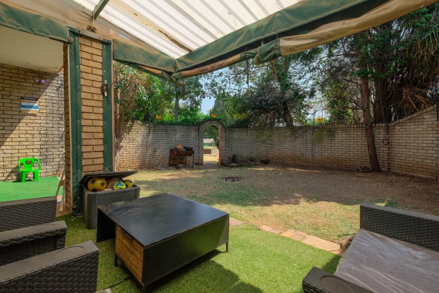 3 Bedroom Property for Sale in Bramley Park Gauteng