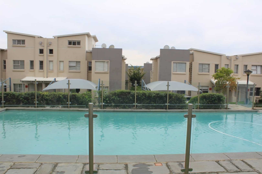 2 Bedroom Property for Sale in Lonehill Gauteng