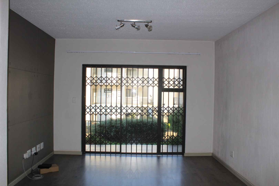 2 Bedroom Property for Sale in Lonehill Gauteng