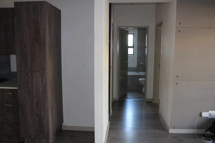 2 Bedroom Property for Sale in Lonehill Gauteng
