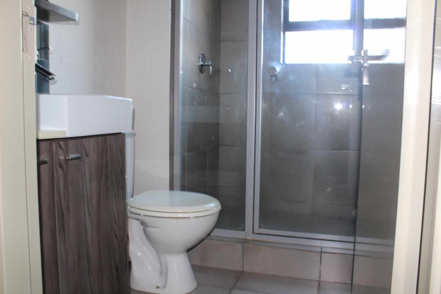 2 Bedroom Property for Sale in Lonehill Gauteng