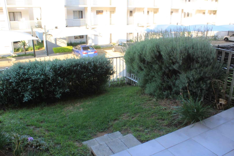 2 Bedroom Property for Sale in Lonehill Gauteng