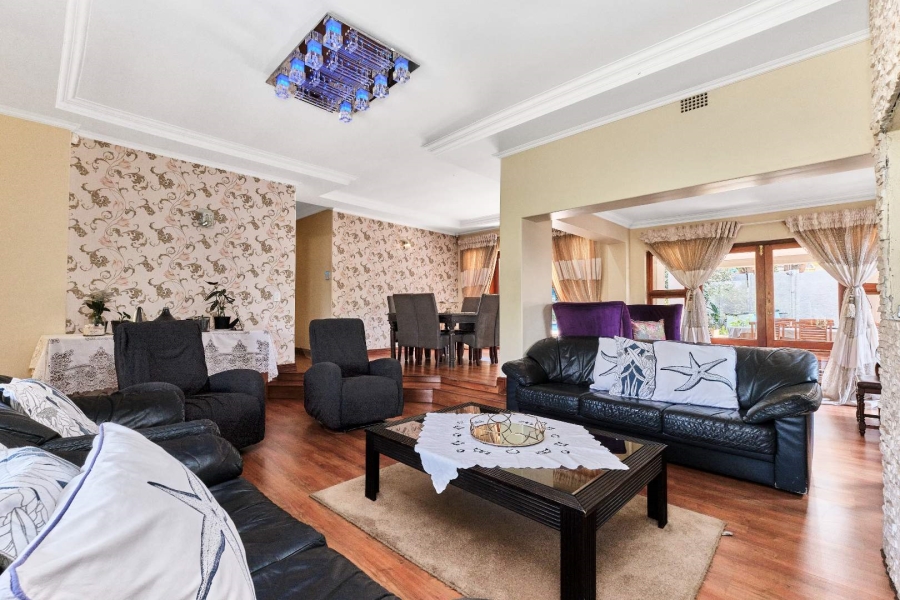 6 Bedroom Property for Sale in Bordeaux Gauteng