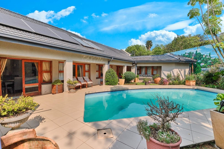 6 Bedroom Property for Sale in Bordeaux Gauteng