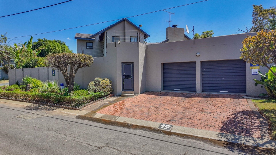 6 Bedroom Property for Sale in Bordeaux Gauteng