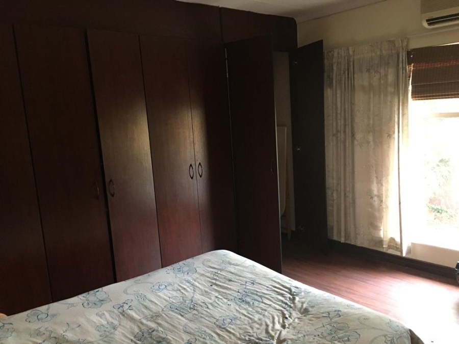 5 Bedroom Property for Sale in The Reeds Gauteng