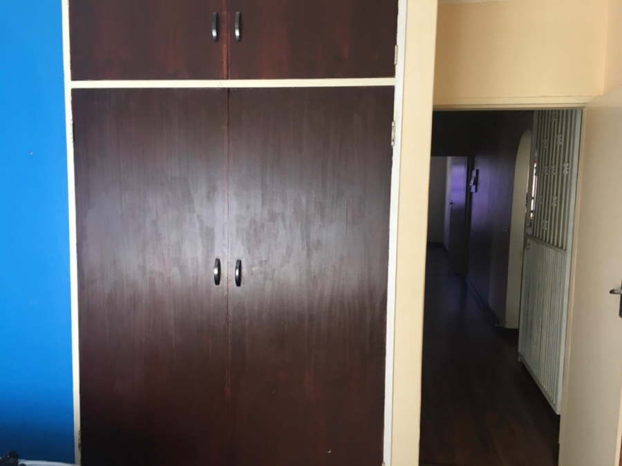 5 Bedroom Property for Sale in The Reeds Gauteng