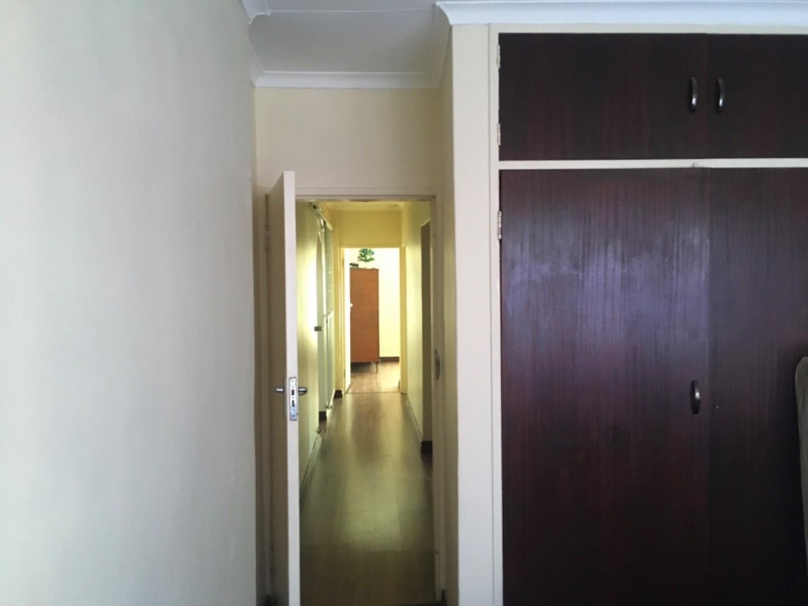 5 Bedroom Property for Sale in The Reeds Gauteng