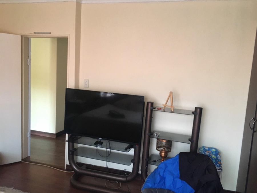 5 Bedroom Property for Sale in The Reeds Gauteng
