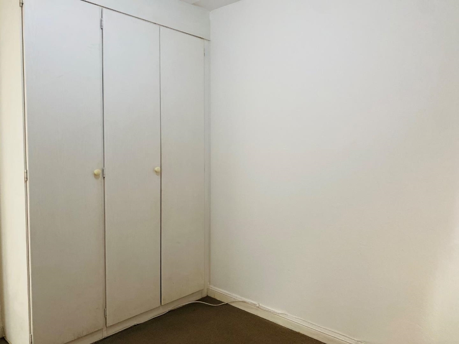To Let 2 Bedroom Property for Rent in Constantia Kloof Gauteng