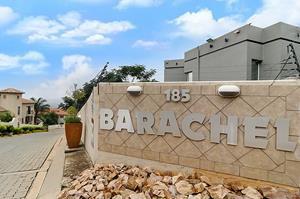 To Let 2 Bedroom Property for Rent in Constantia Kloof Gauteng