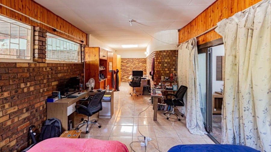 3 Bedroom Property for Sale in Meyerspark Gauteng