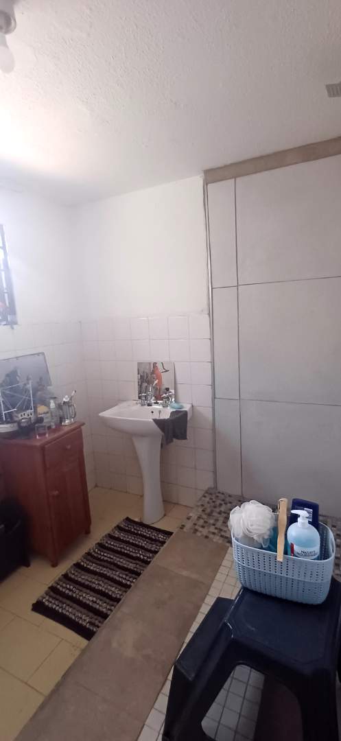 To Let 1 Bedroom Property for Rent in Menlo Park Gauteng