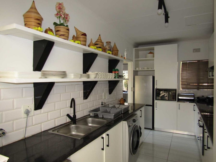 3 Bedroom Property for Sale in Atholl Gauteng