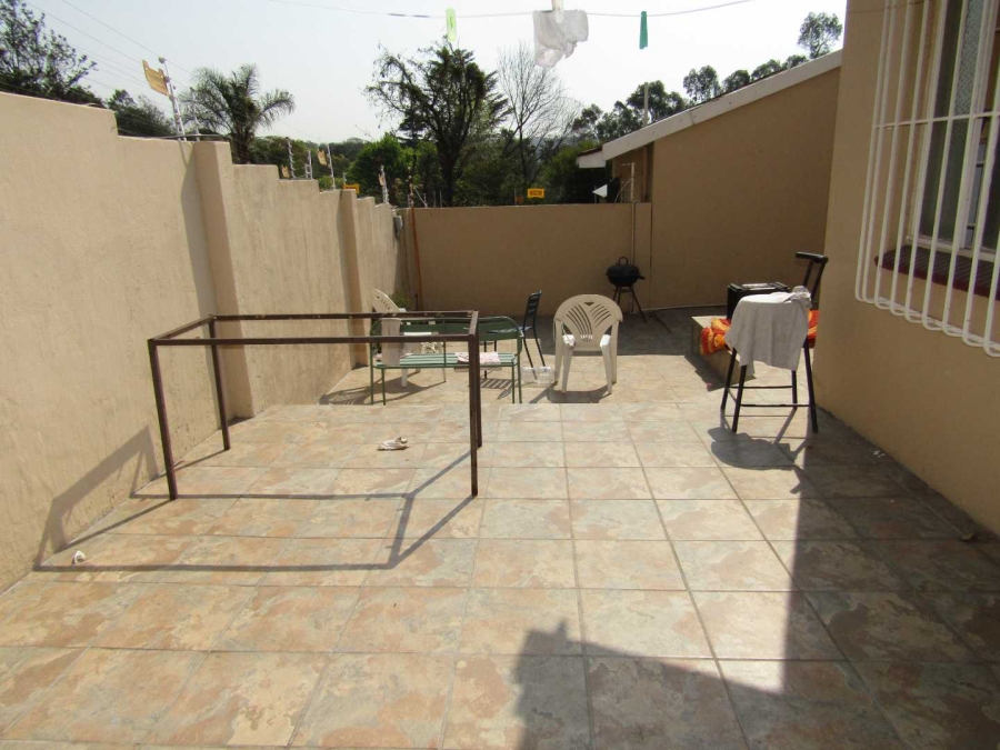 3 Bedroom Property for Sale in Atholl Gauteng