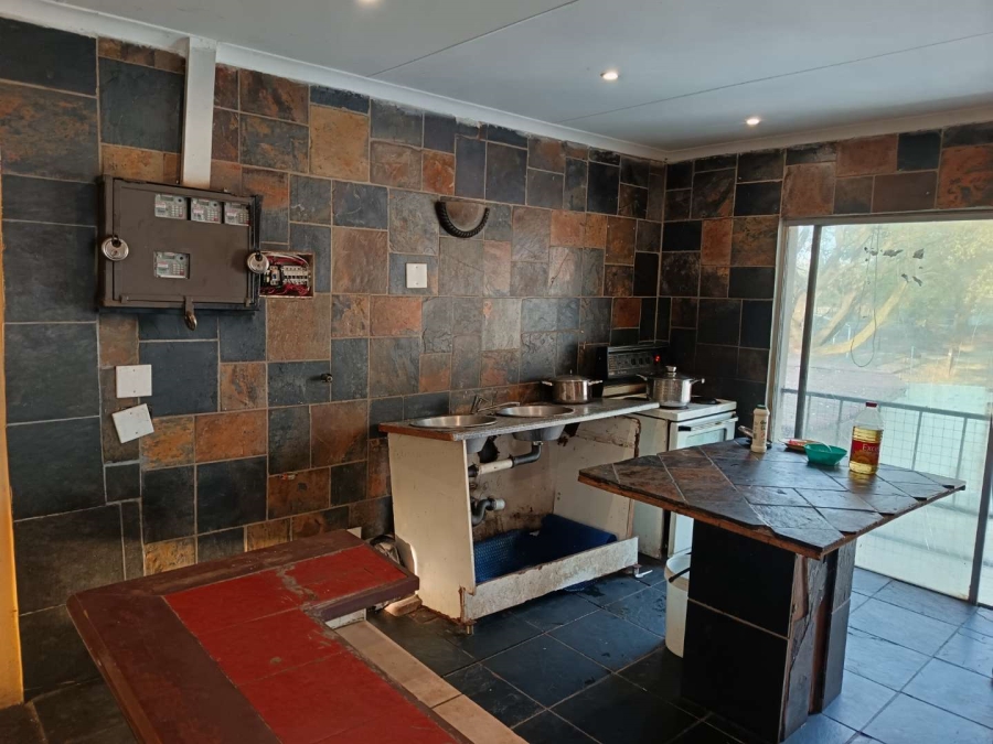 14 Bedroom Property for Sale in Westdene Gauteng