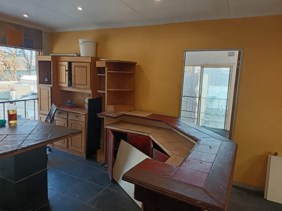 14 Bedroom Property for Sale in Westdene Gauteng