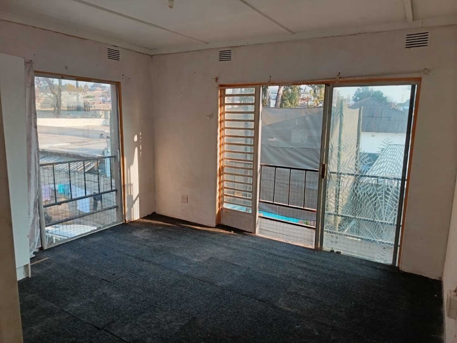 14 Bedroom Property for Sale in Westdene Gauteng