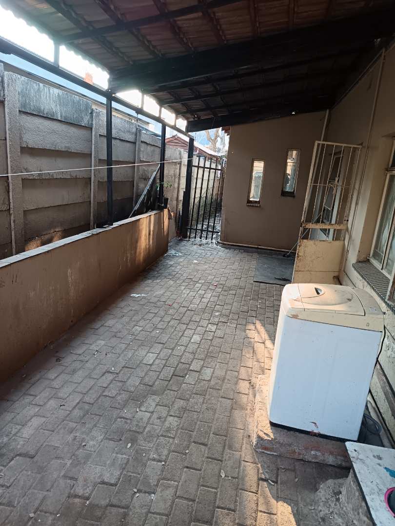 14 Bedroom Property for Sale in Westdene Gauteng