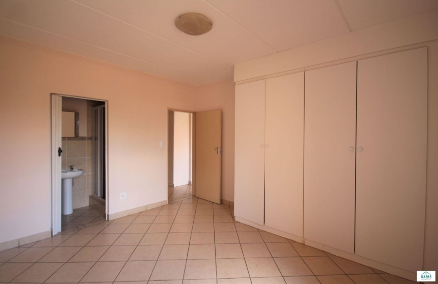2 Bedroom Property for Sale in Hazeldean Gauteng