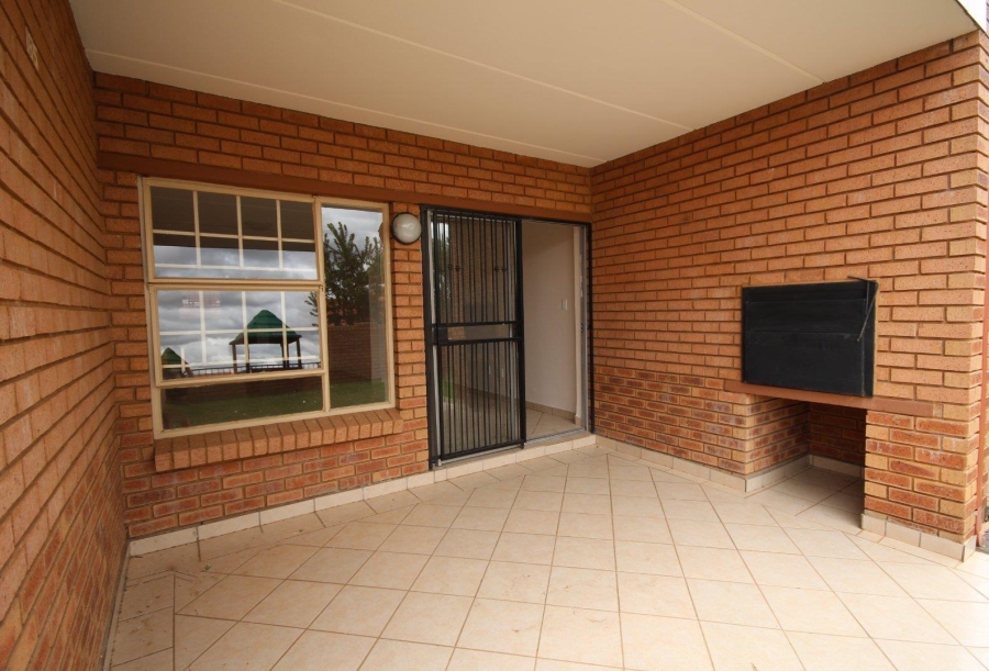 3 Bedroom Property for Sale in Hazeldean Gauteng