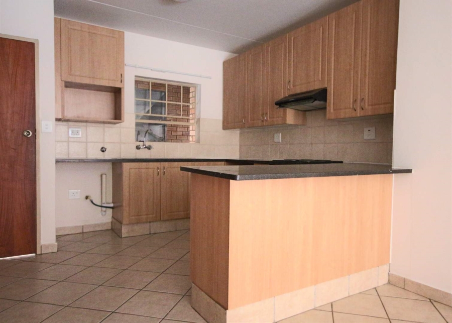 To Let 2 Bedroom Property for Rent in Hazeldean Gauteng